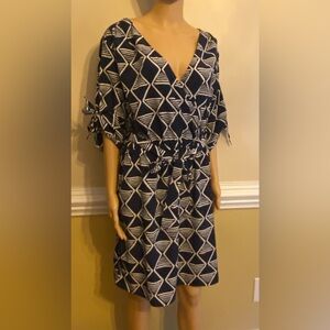 Old Navy Dress with Belt.  Navy and White.   Doubles as Swim Coverup!  Size L
